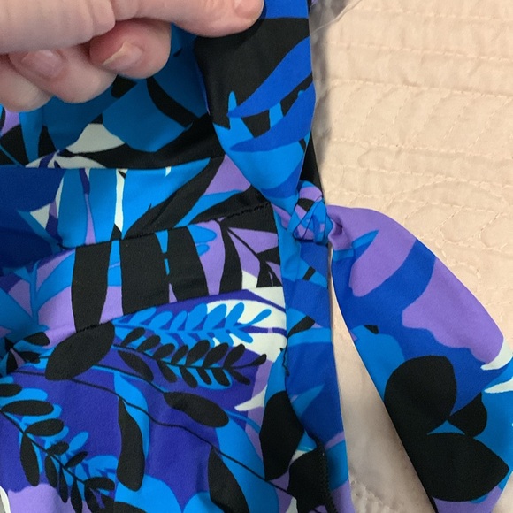 Maxine of Hollywood size 14 FLORAL slimming skirted swimsuit maillot dress EUC - Picture 5 of 10